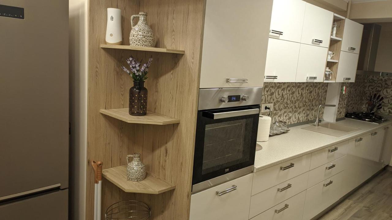 Casa Lux Apartment Букурещ Екстериор снимка