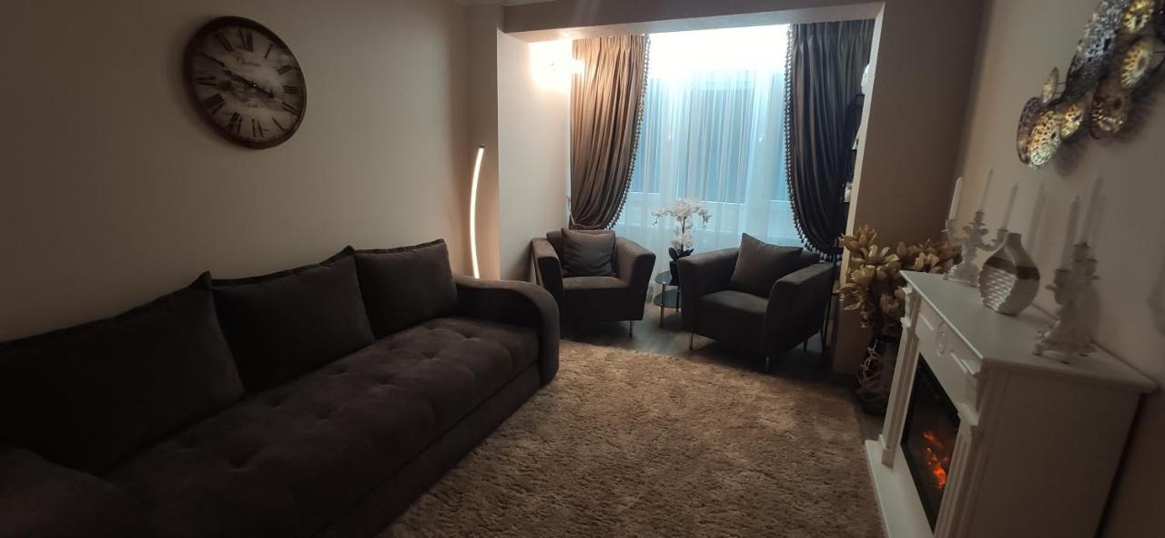 Casa Lux Apartment Букурещ Екстериор снимка